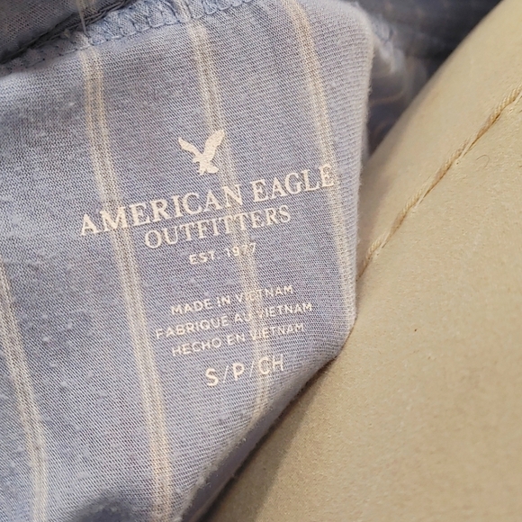 American Eagle Outfitters size s/p - Picture 4 of 4